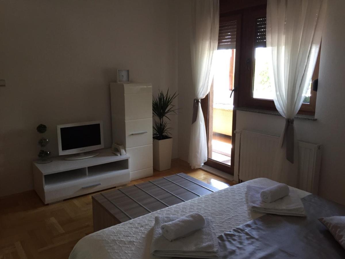 Gornji Vaganac Apartment Majetic מראה חיצוני תמונה