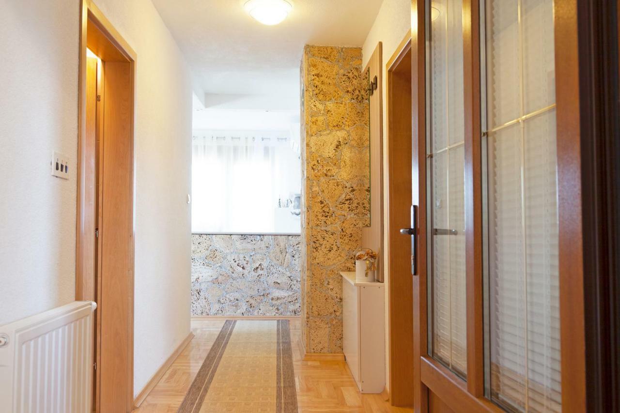 Gornji Vaganac Apartment Majetic מראה חיצוני תמונה