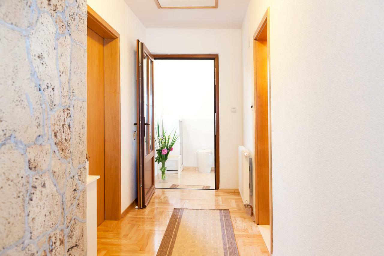 Gornji Vaganac Apartment Majetic מראה חיצוני תמונה
